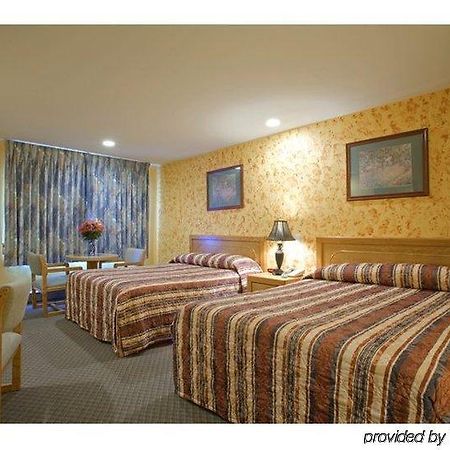 Americas Best Value Inn Roseburg Quarto foto