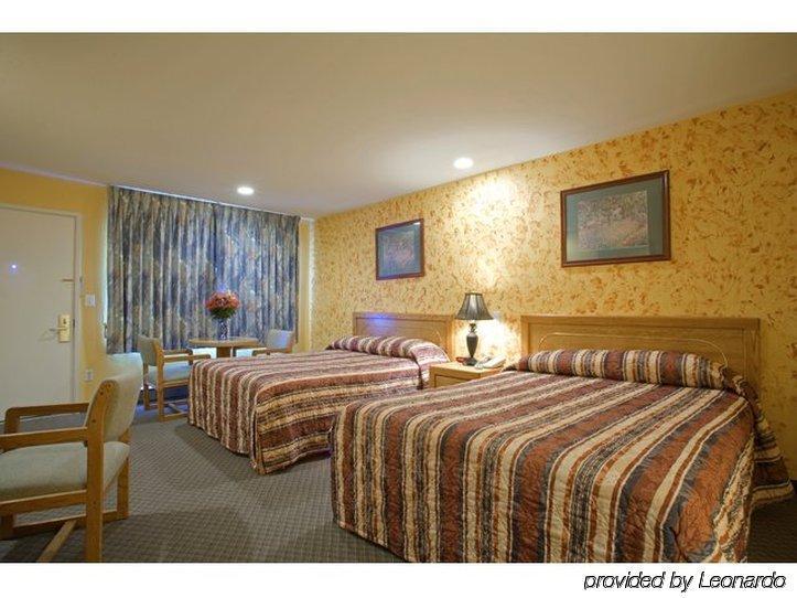 Americas Best Value Inn Roseburg Quarto foto